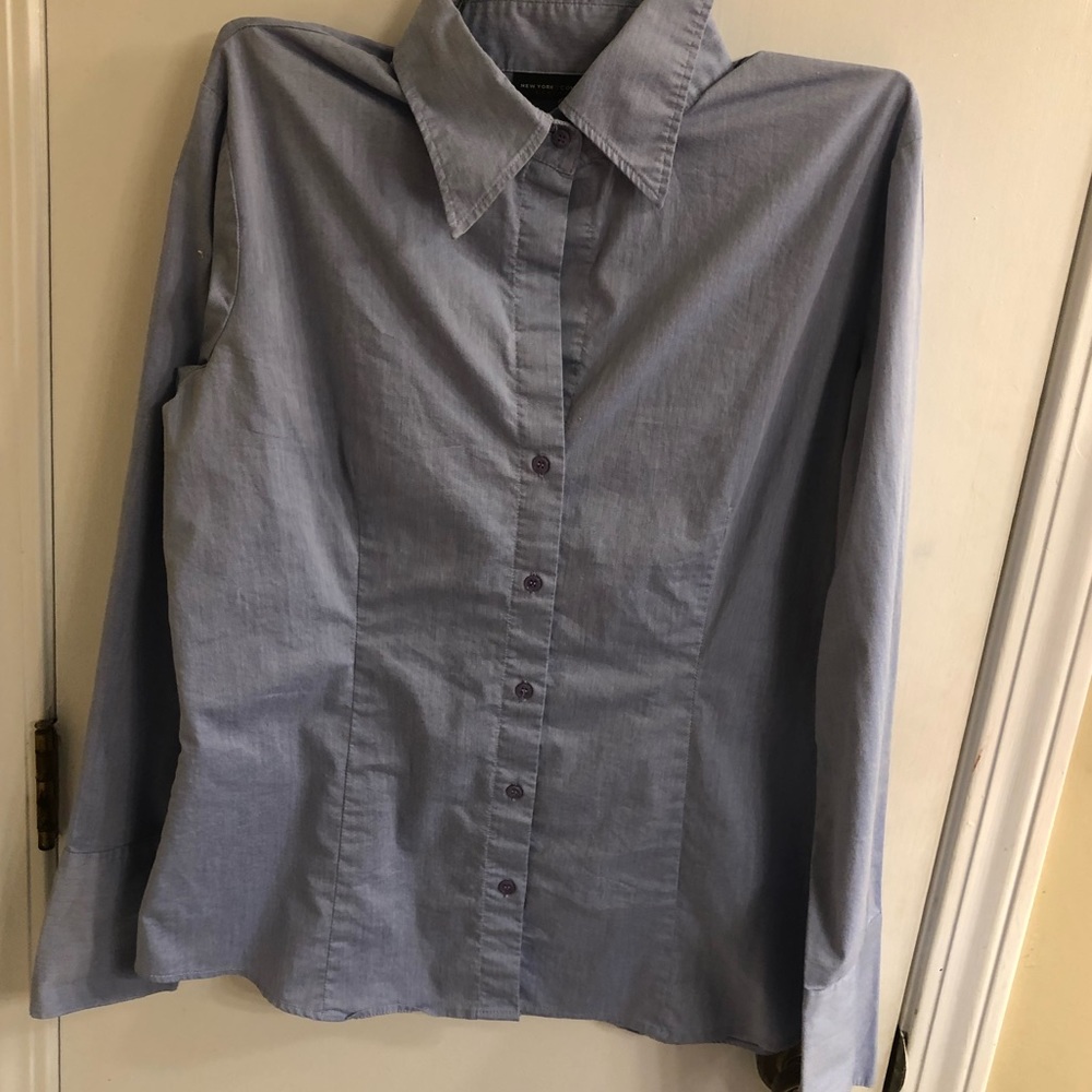 Women’s shirt